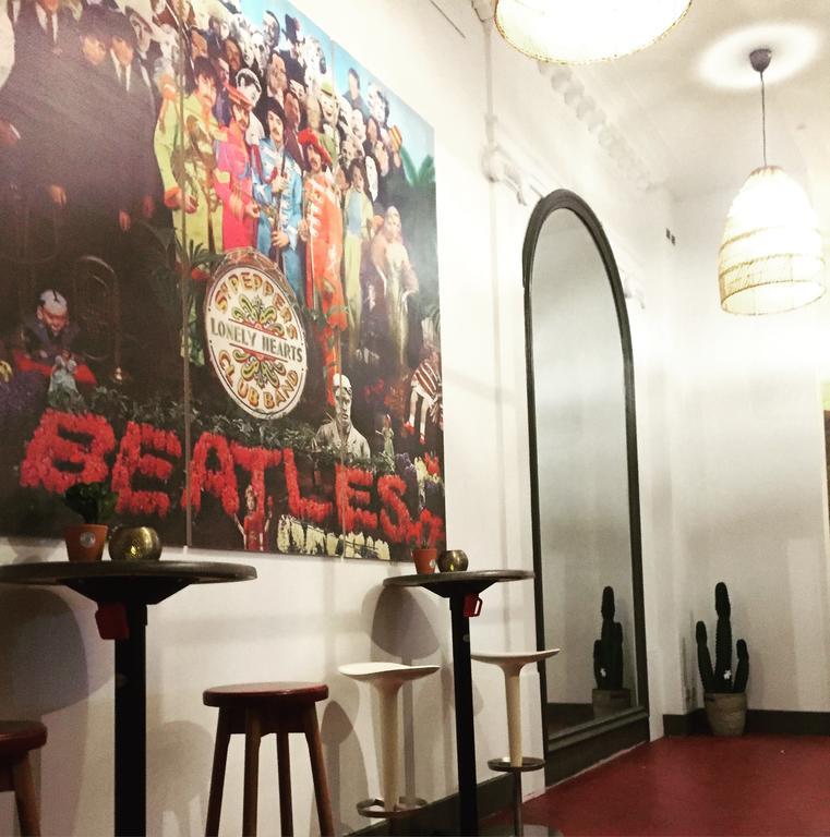 إيكسلس Sgt.Pepper'S Bnb المظهر الخارجي الصورة